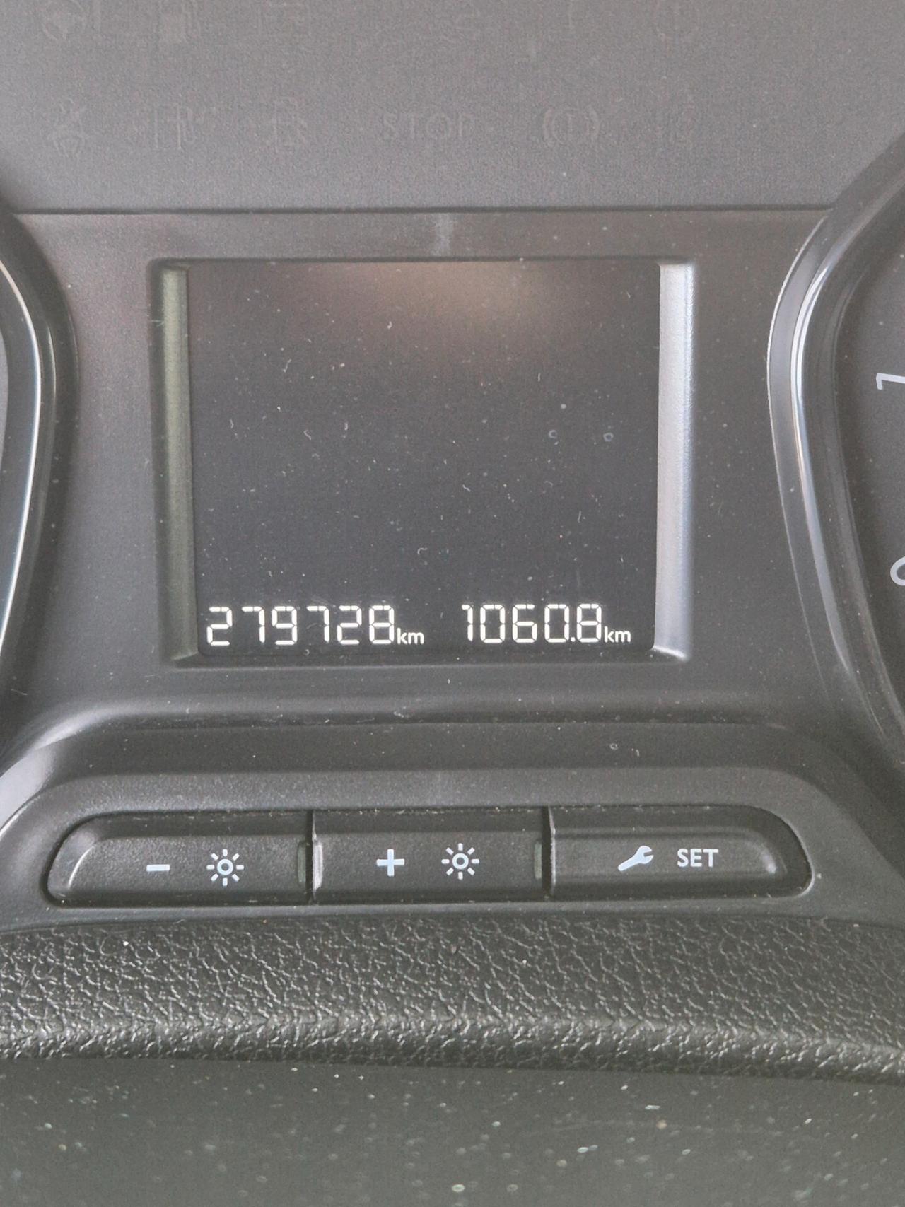 Opel Vivaro 2.0 Diesel 150CV PER EXPORT