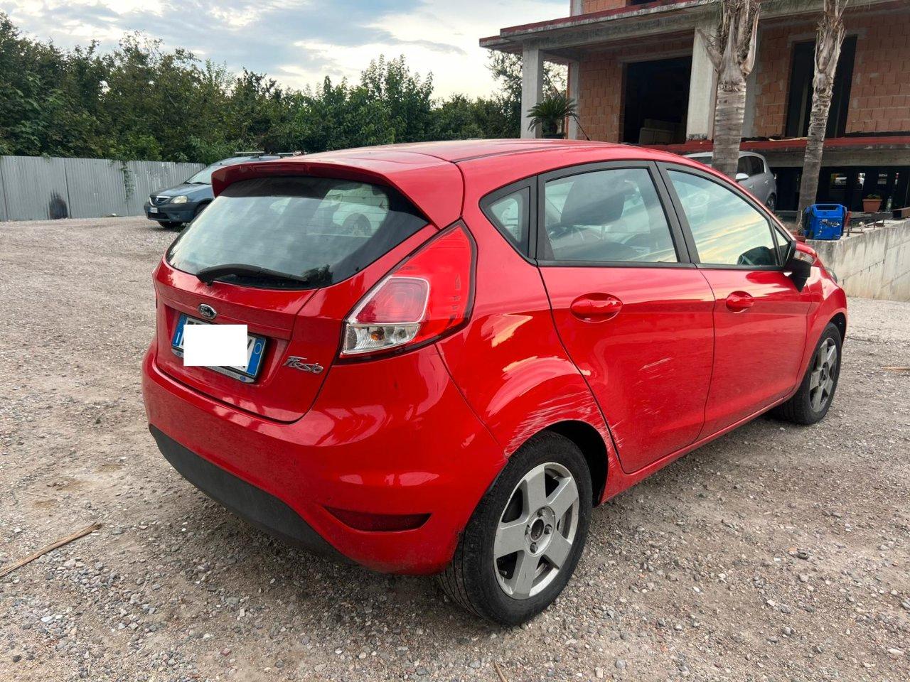 Ford Fiesta 5 Porte Fiesta 5p 1.5 tdci Business 75cv E6 LEGGI
