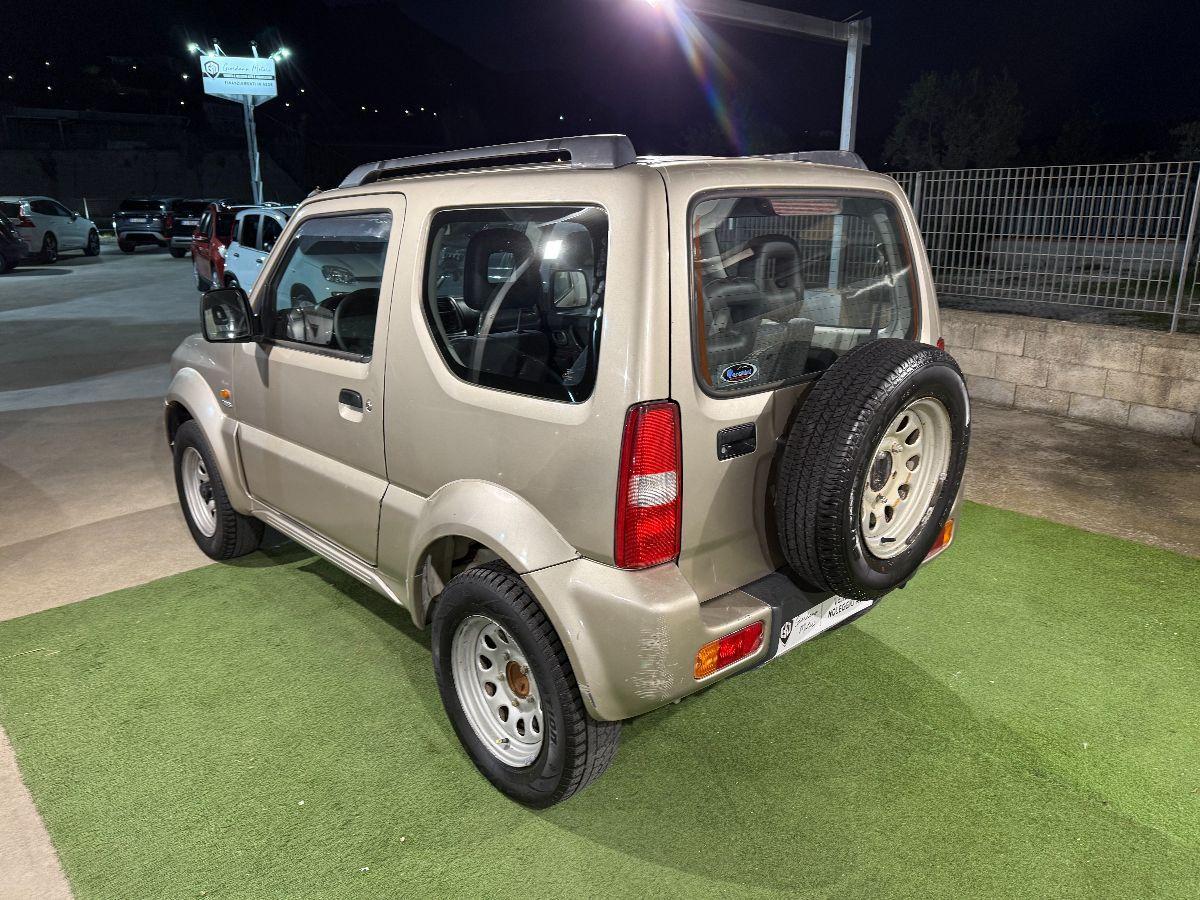SUZUKI - Jimny 1.5 ddis td 4wd