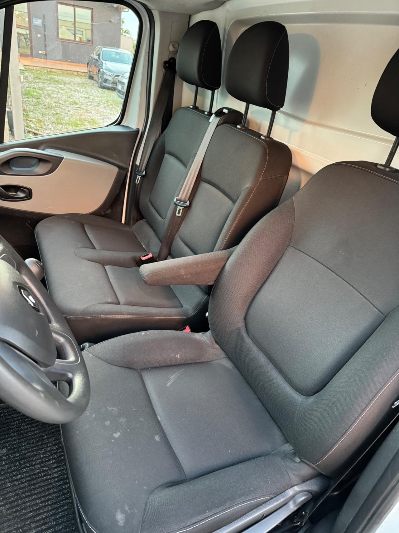 Renault trafic 1.6 MJT 2018 aziendale