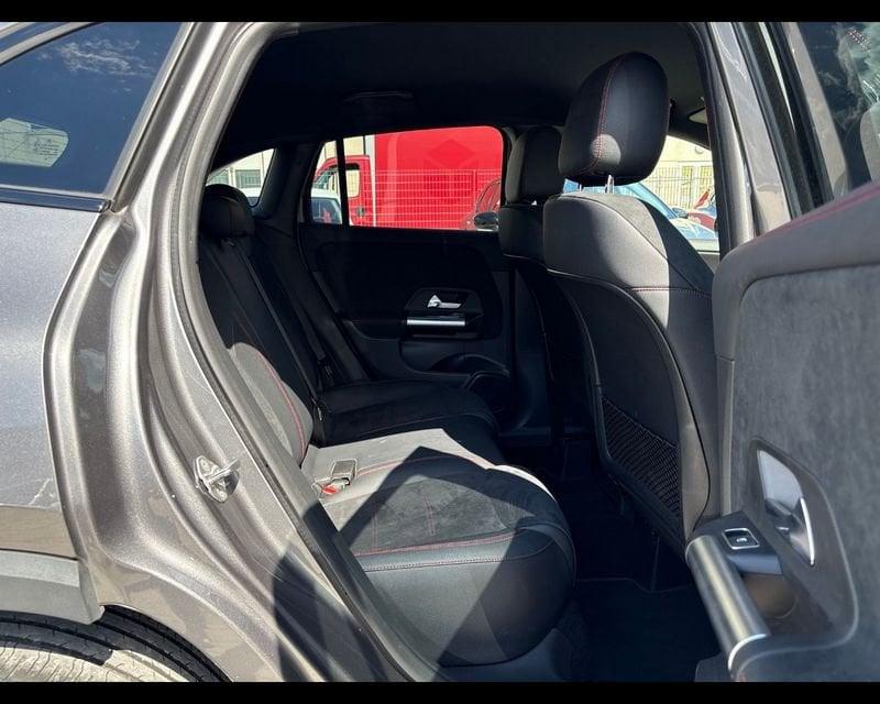 Mercedes-Benz GLA GLA 180 d Automatic Premium NIGHT-PACK