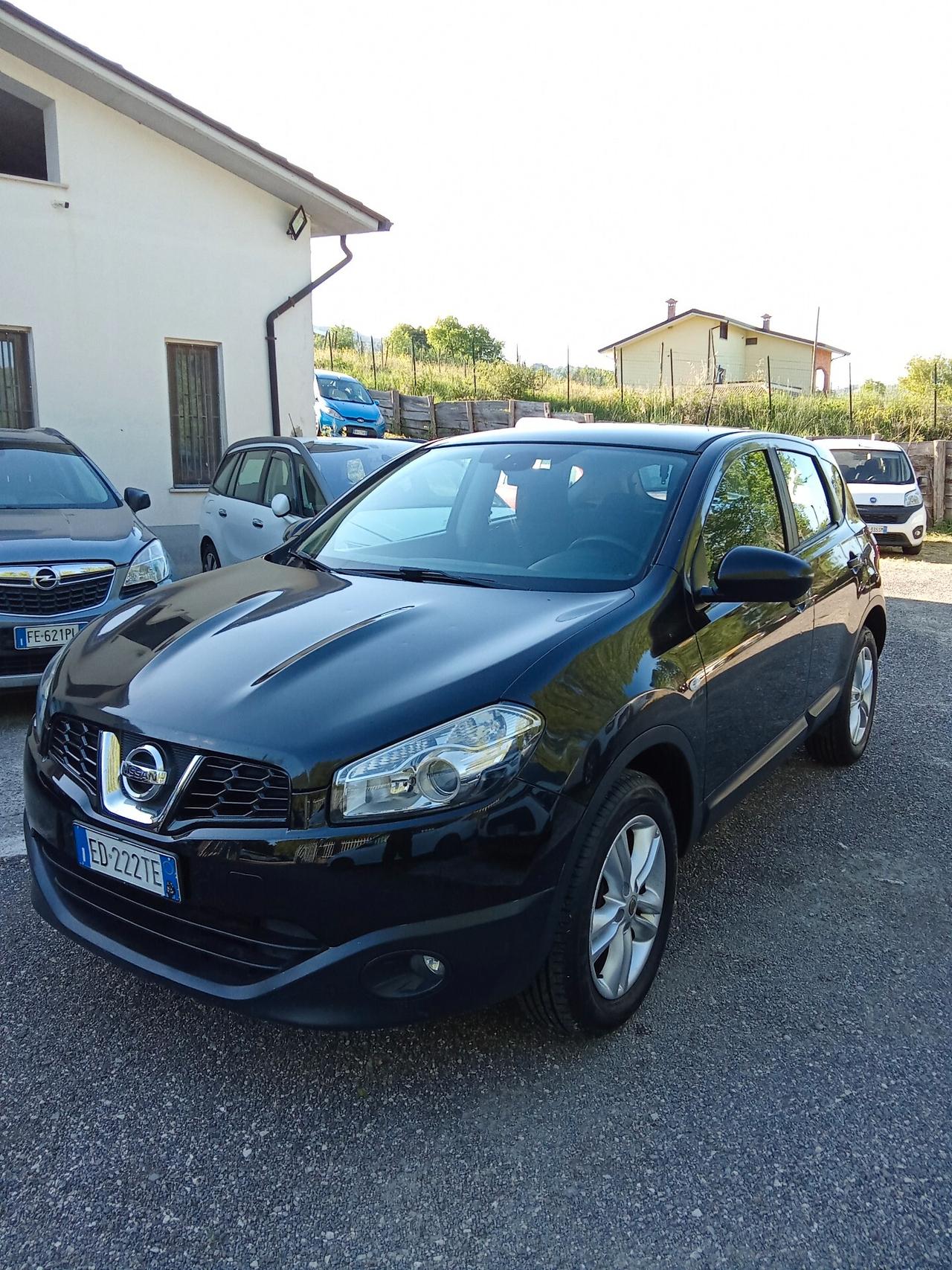 Nissan Qashqai 1.5 dCi DPF 011