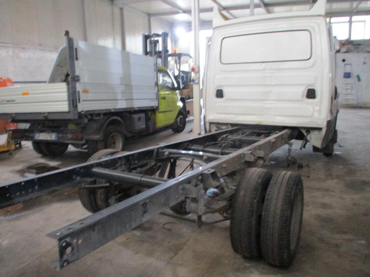 Iveco Daily 35C18 3000 180CV TELAIO P.3750 SINISTRATO