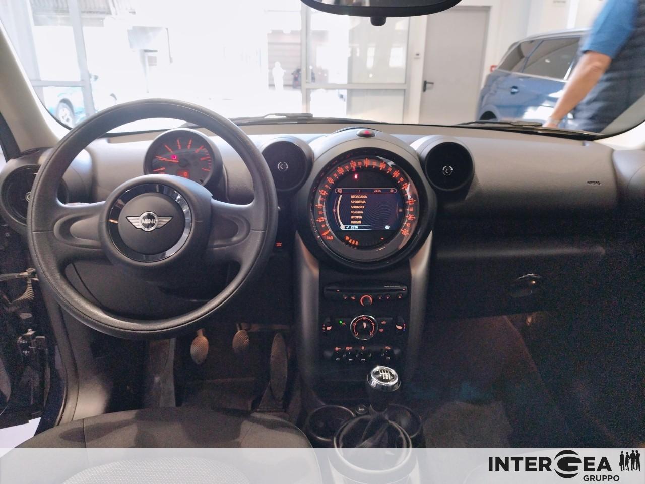 MINI Mini Countryman 1.6 Cooper D all4 Business E6