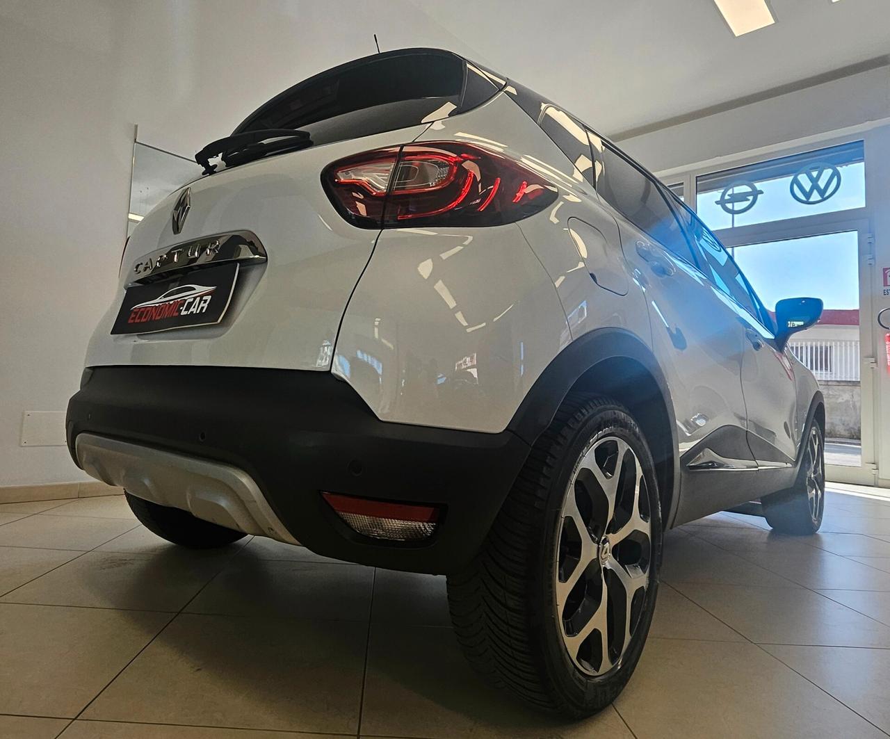 Renault Captur dCi 8V 90 CV EDC Initiale Paris CAMBIO AUTOMATICO