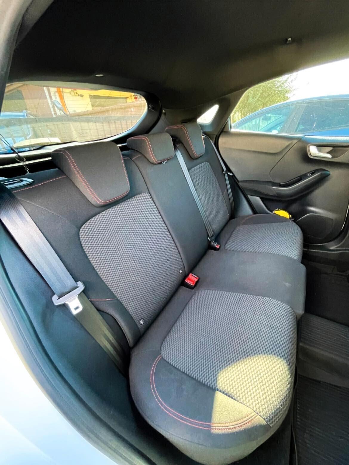 Ford Puma 1.0 EcoBoost Hybrid 125 CV S&S aut. ST-Line