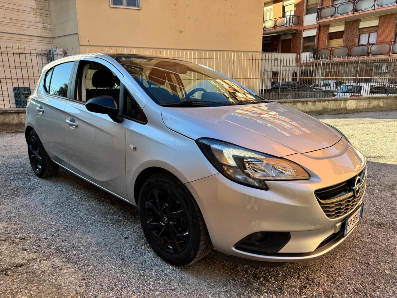 Opel Corsa 1.4 90CV GPL Tech 5 porte Innovation