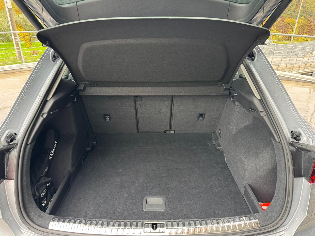 Audi Q3 40 TDI quattro S tronic Business Advanced