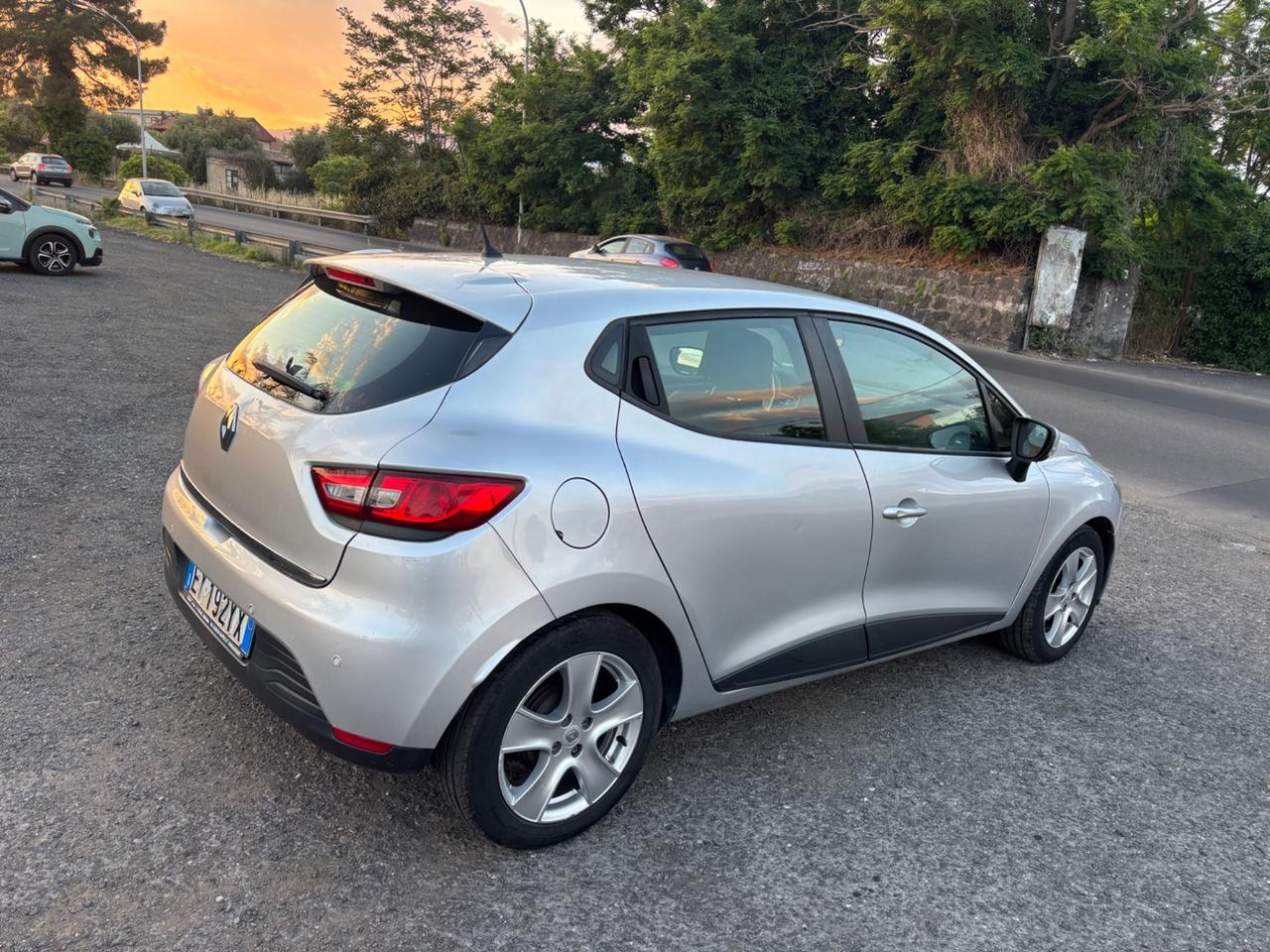 Renault Clio 1.5 dCi 8V 75CV 5 porte Costume National
