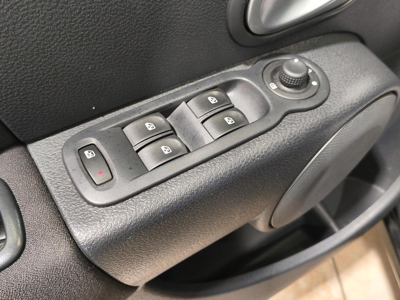 Renault Modus Grand 1.5 dCi 75CV Yahoo!