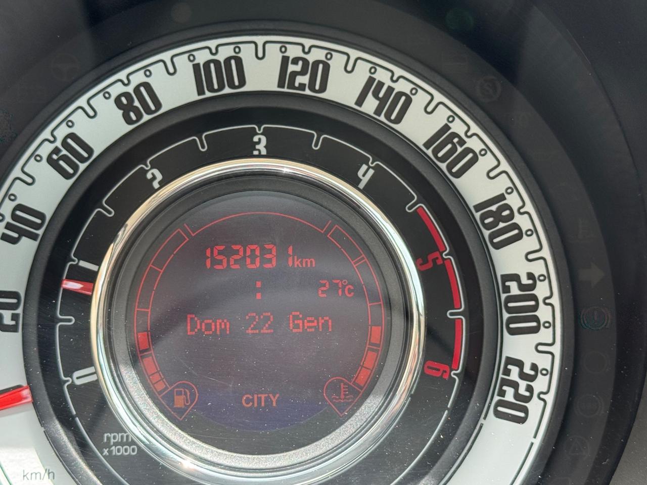 Fiat 500 1.3 MJT 95 CV Matt Black Tetto Panoramico