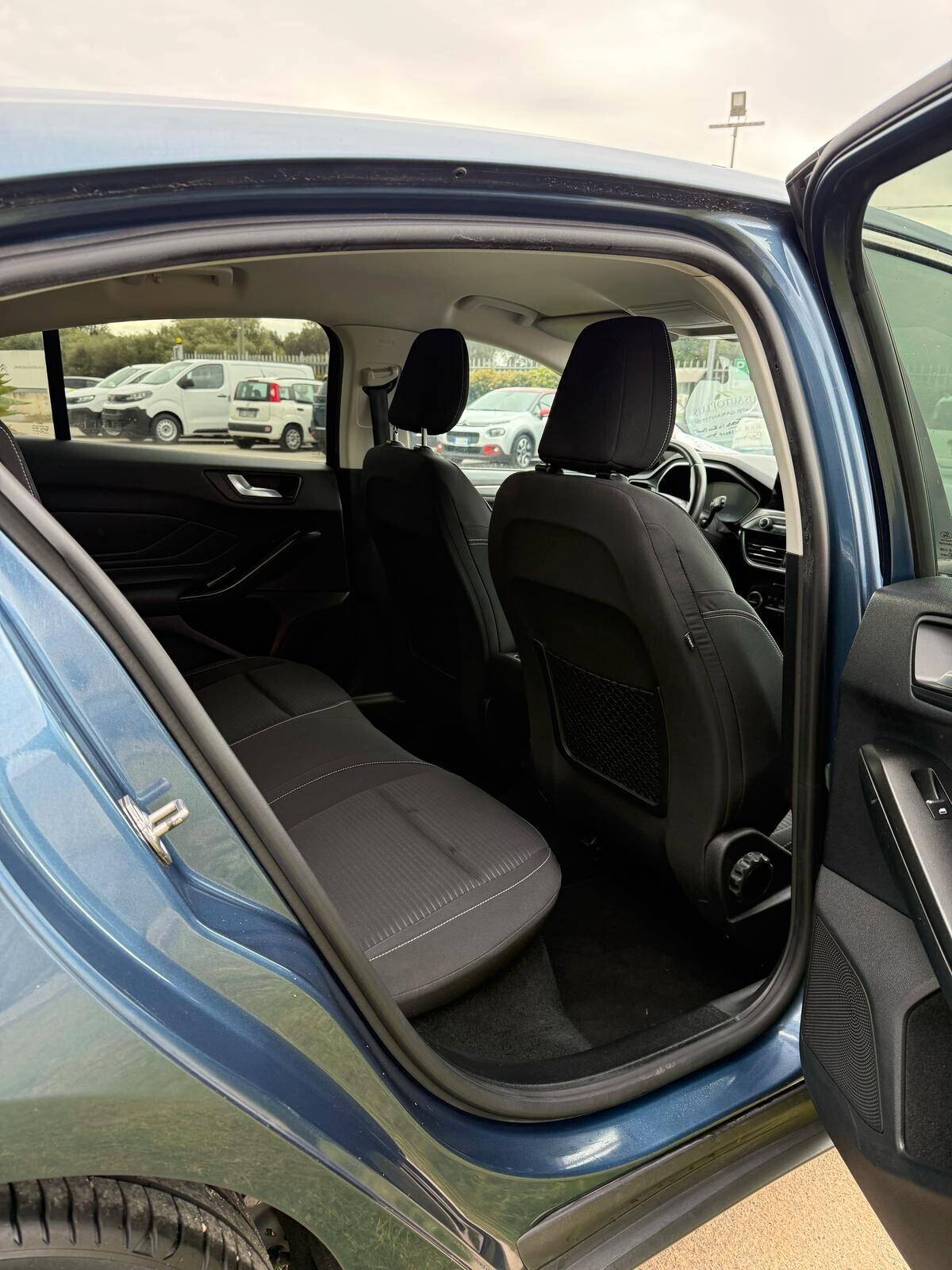 Ford Focus 1.0 EcoBoost 125 CV automatico 5p. Vignale Co-Pilot