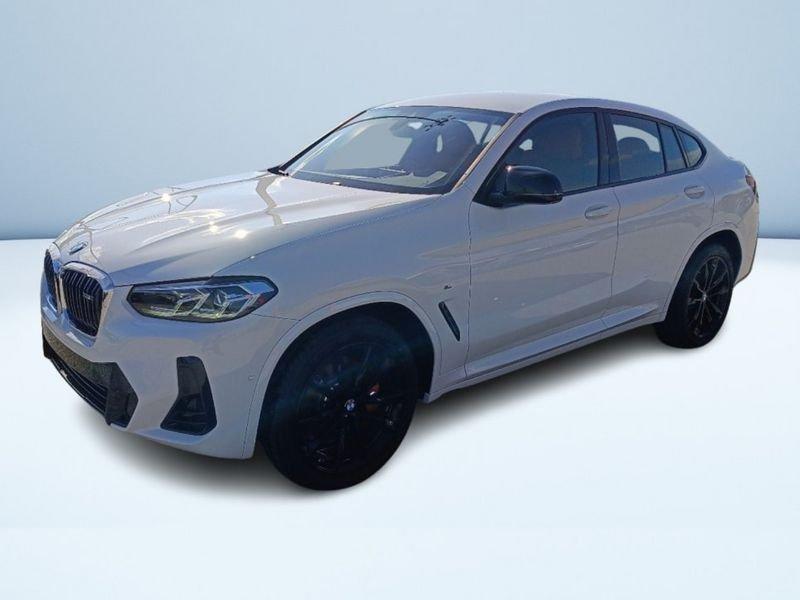 BMW X4 M40i