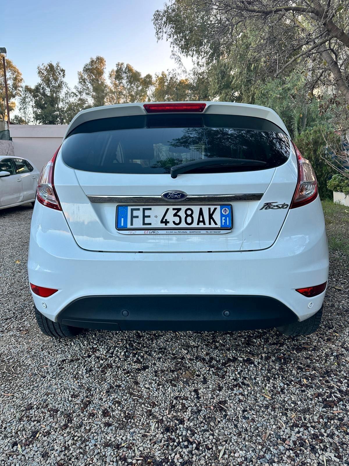 Ford Fiesta 1.5 TDCi 75CV 5 porte Titanium