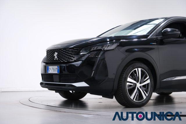 PEUGEOT 3008 HYBRID4 300 E-EAT8 ALLURE PACK