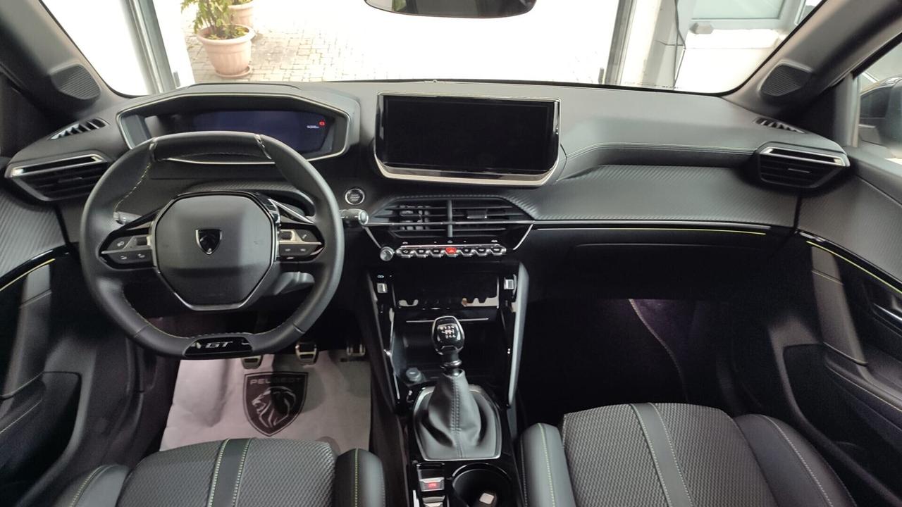 Peugeot 208 PureTech 100 GT
