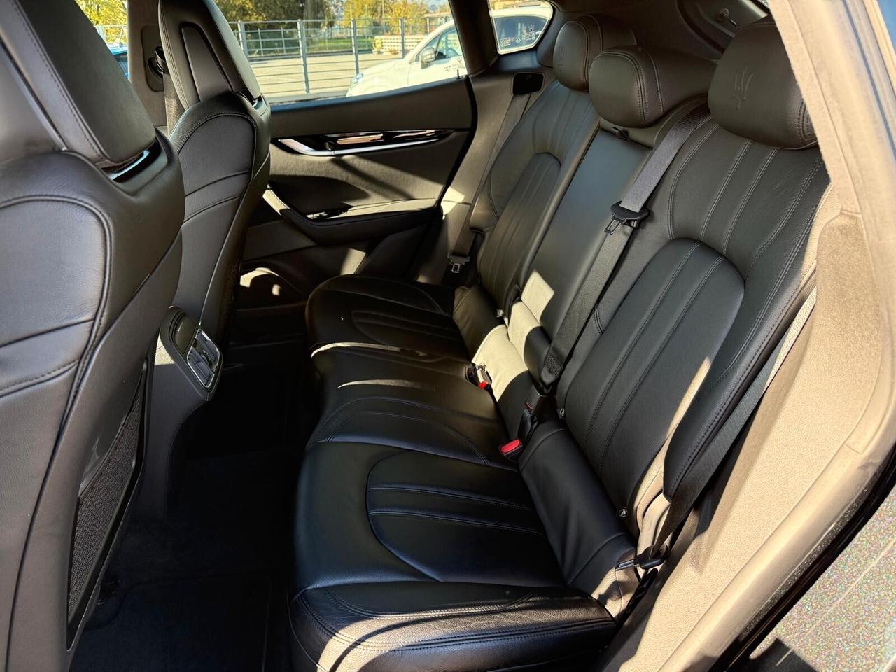 Maserati Levante ESEMPLARE COME NUOVA AFFARE