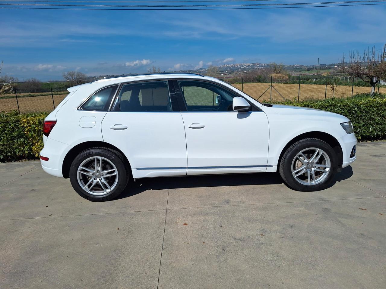 Audi Q5 2.0 TDI 177CV quattro S tronic Advanced Plus