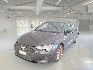 AUDI A3 SPORTBACK 35 TDI S TRONIC BUSINESS S.BACK 5 PORTE BERLINA