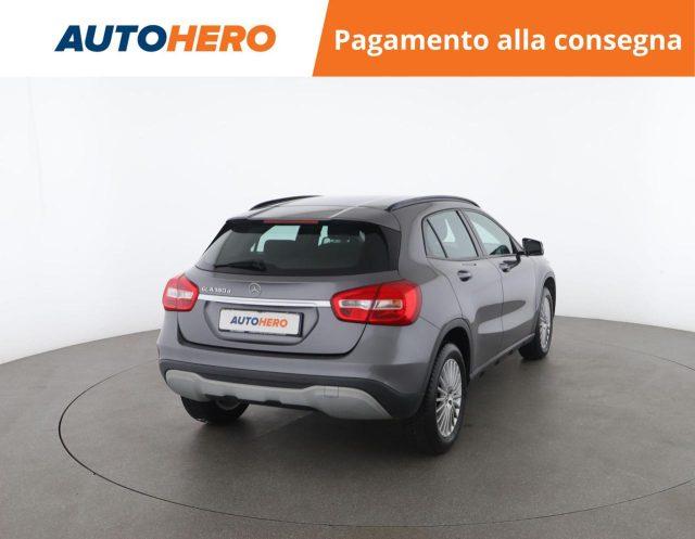 MERCEDES-BENZ GLA 180 d Automatic Business