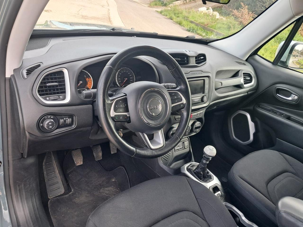 Jeep Renegade 1.6 Mjt 120 CV (eseguito tagliando completo con distribuzione)