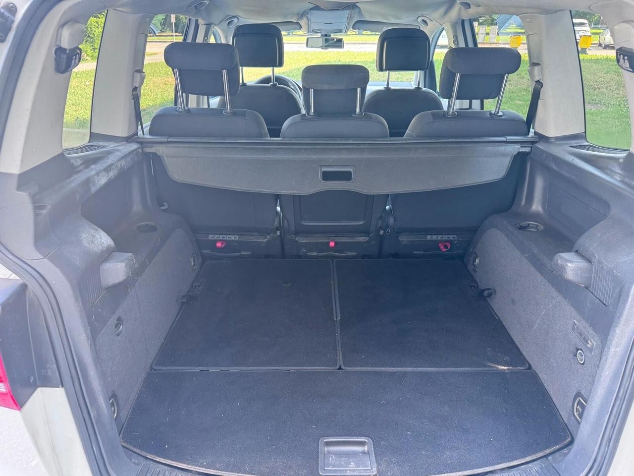 Volkswagen Touran 1.6 TDI Comfortline