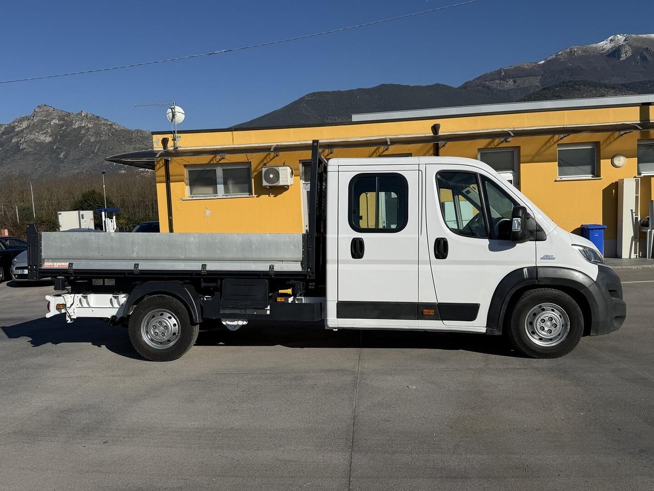 FIAT DUCATO RIBALTABILE NAVI CLIMA 6 POSTI