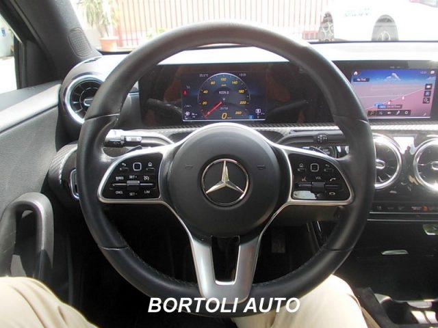 MERCEDES-BENZ A 180 30.000 KM AUTOMATICA BUSINESS