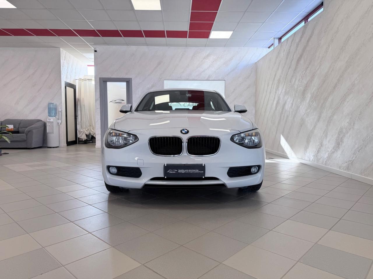 Bmw 116 116d 5p. Urban