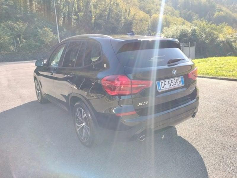 BMW X3 sDrive18d 48V Business Advantage