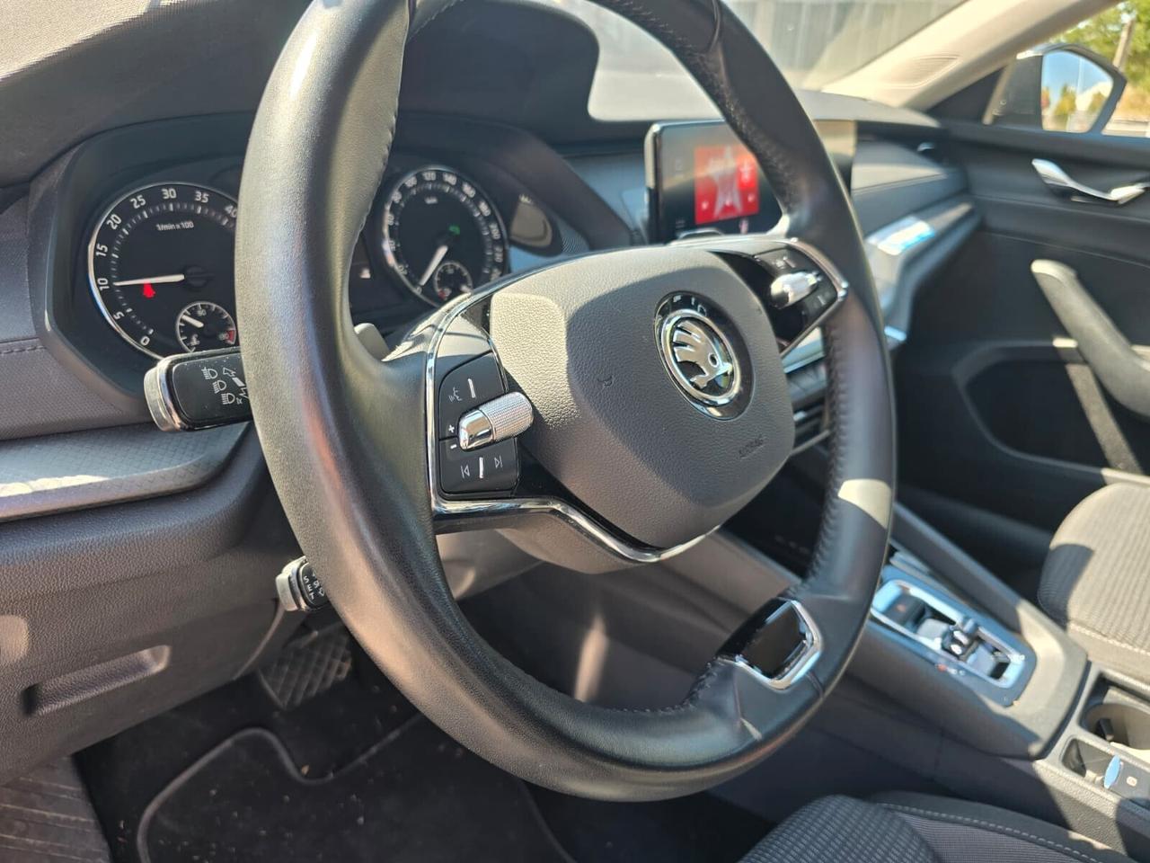 Skoda Octavia 2.0 TDI EVO SCR DSG Wagon Ambition