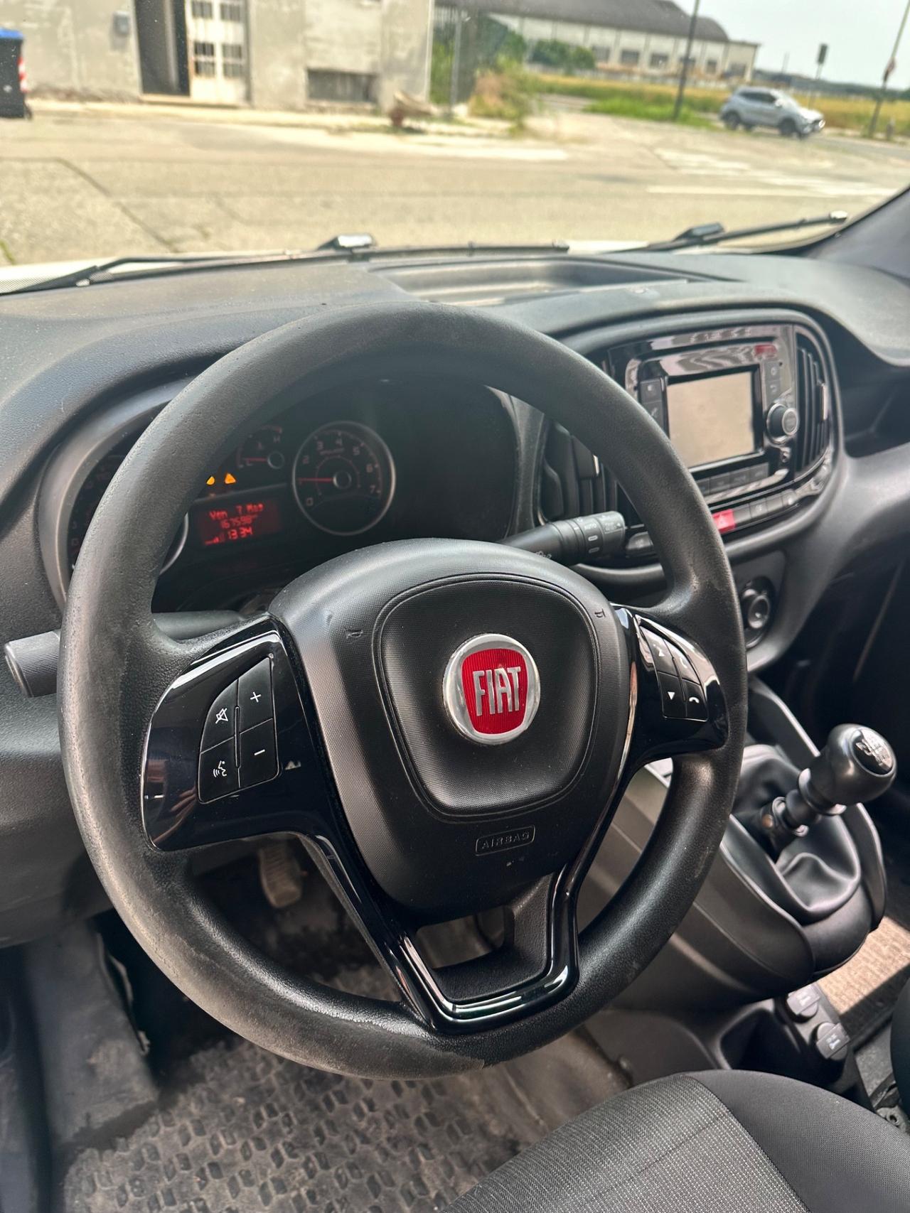 Fiat Doblo Doblò 1.4 Natural Power PL-TN Cargo Maxi Lounge