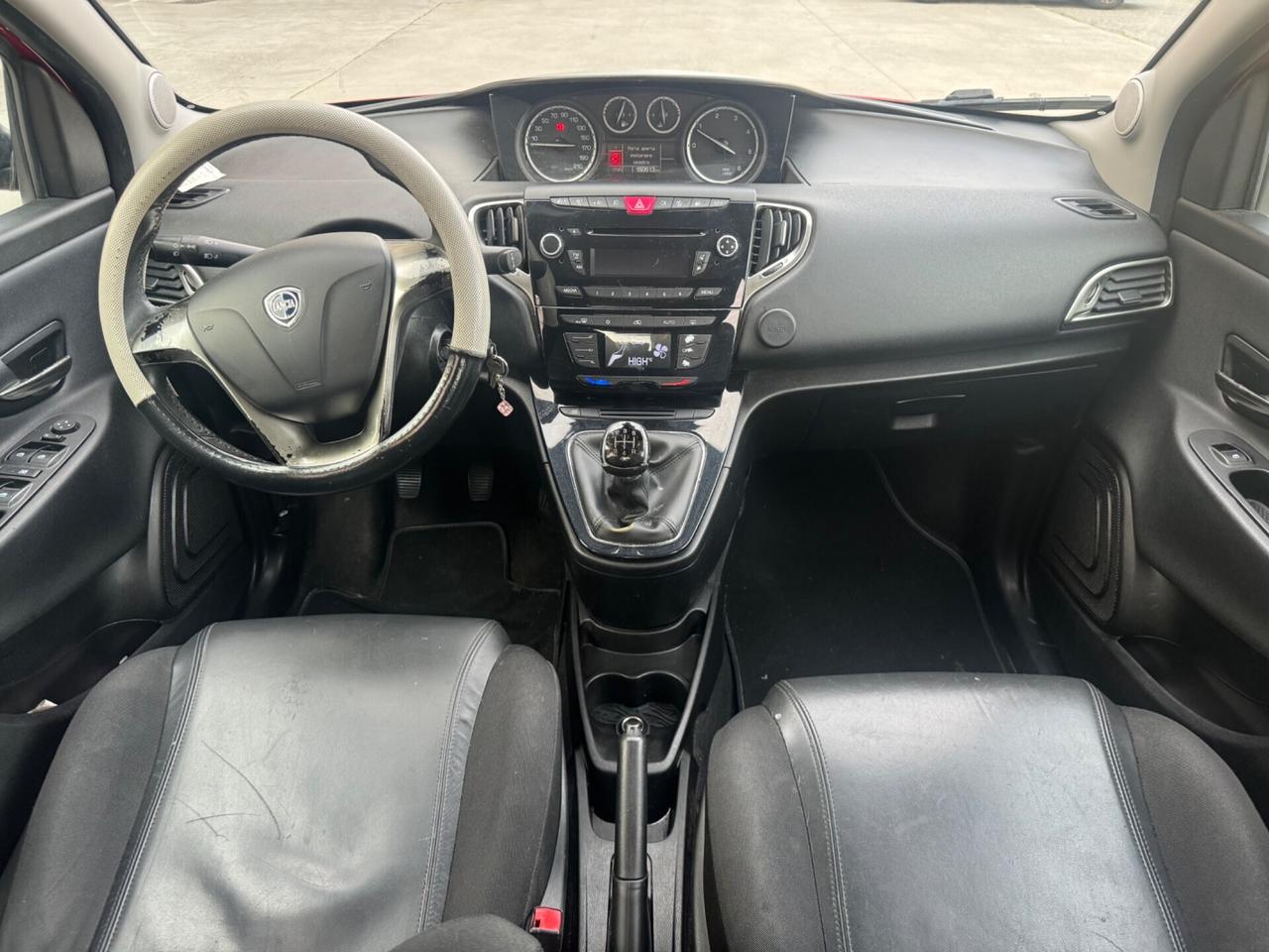 Lancia Ypsilon 1.3 MJT 16V 95 CV 5P. S&S Platinum 2012