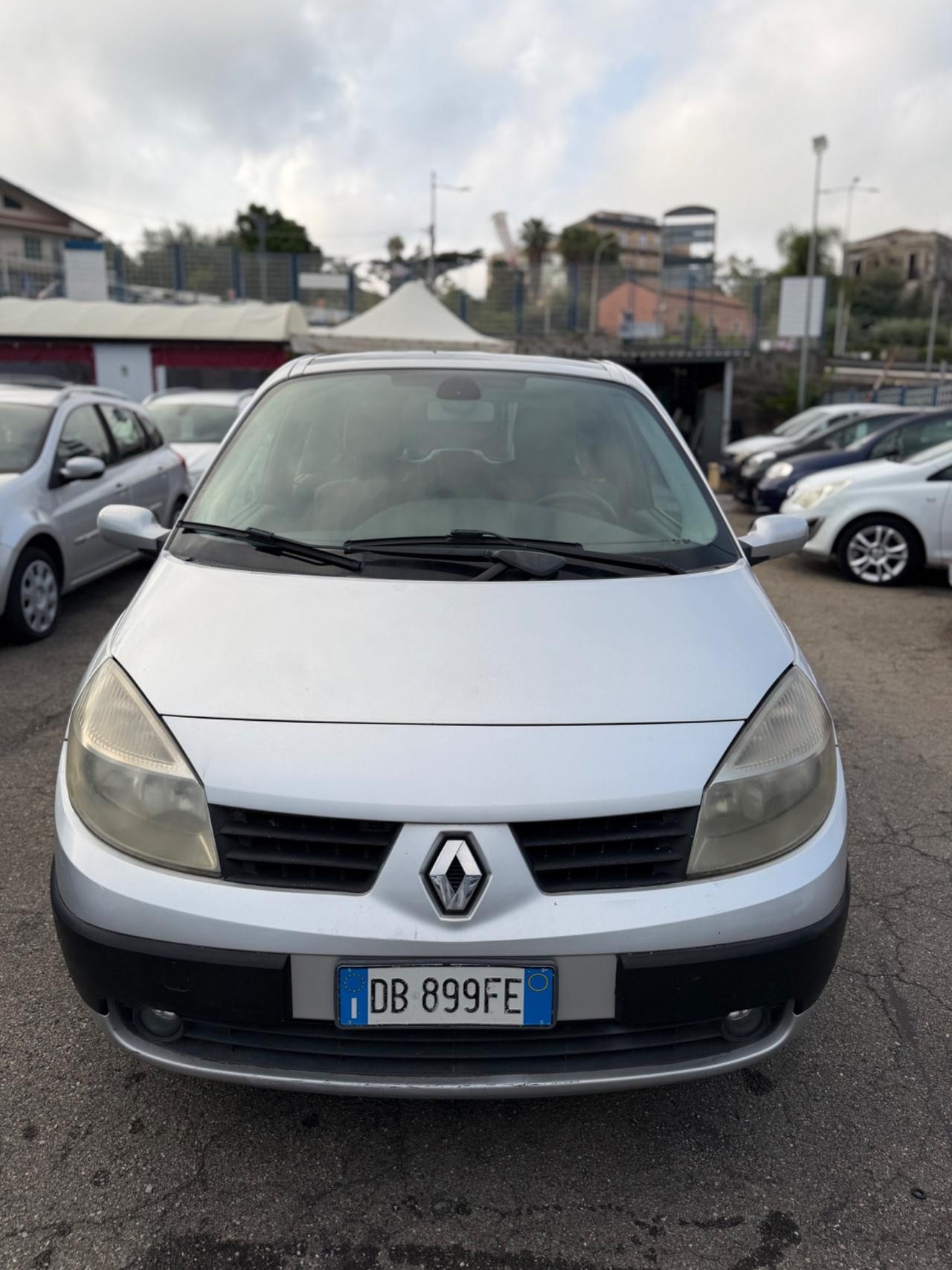 Renault Scenic Scénic 1.5 dCi/85CV Pack