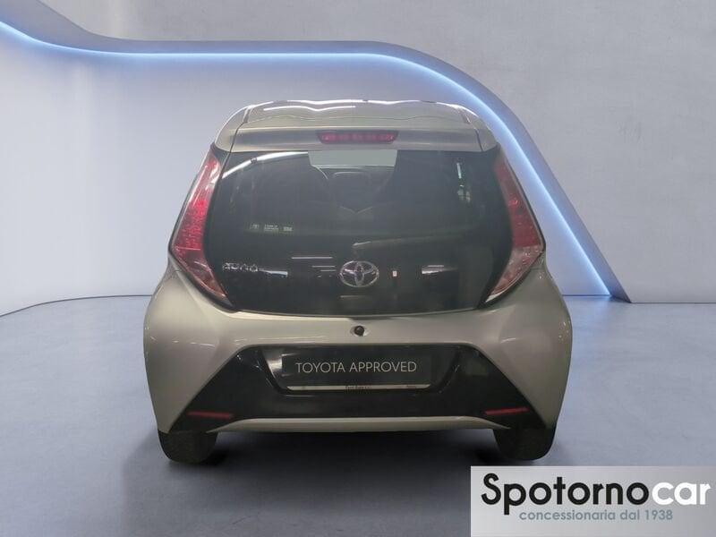Toyota Aygo 1.0 VVT-i x-play TSS