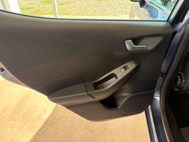 FORD Fiesta 1.1 75 CV BENZ/GPL 5 porte Titanium OK NEPATENTATI