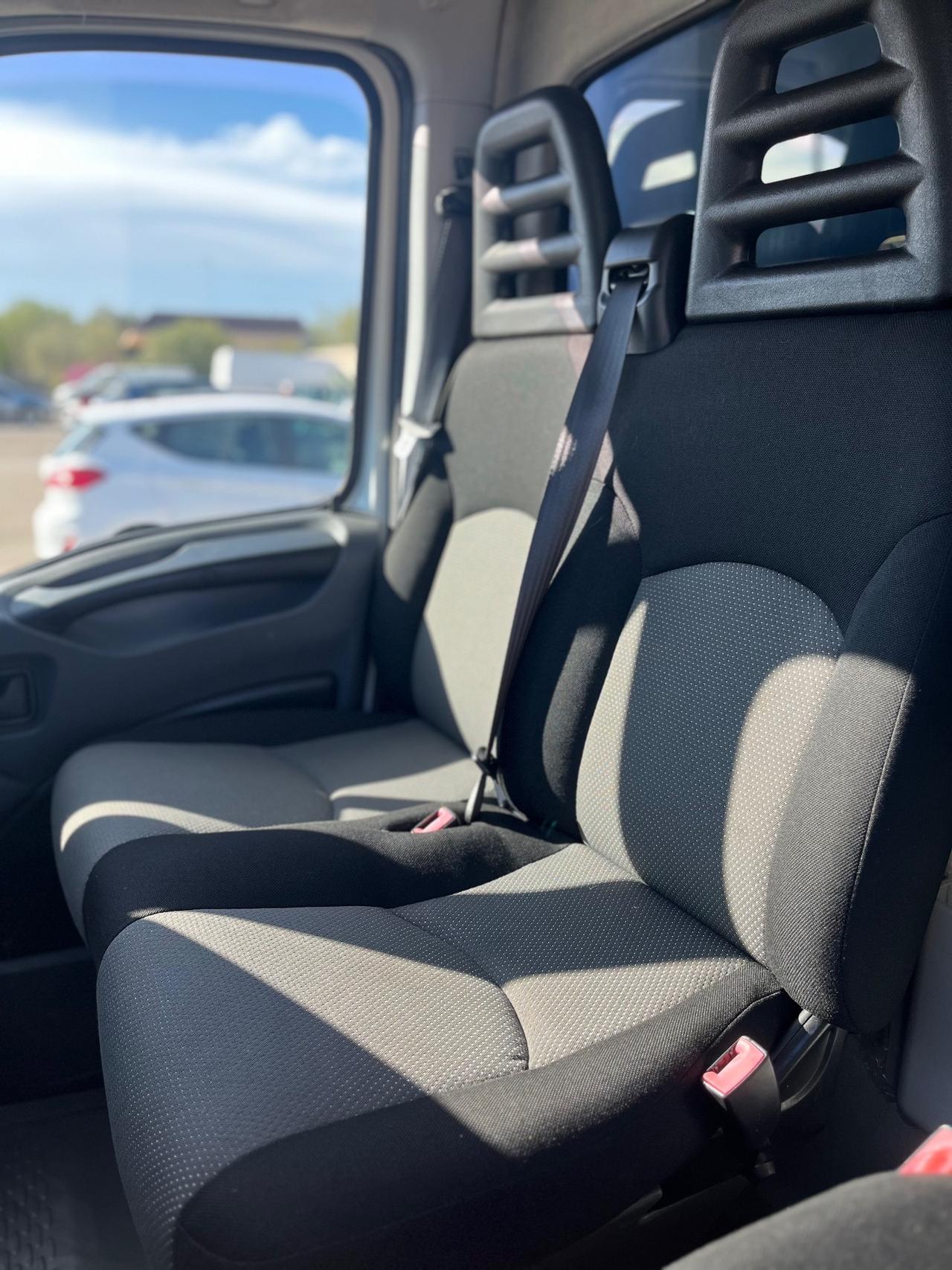 Iveco Daily telonato