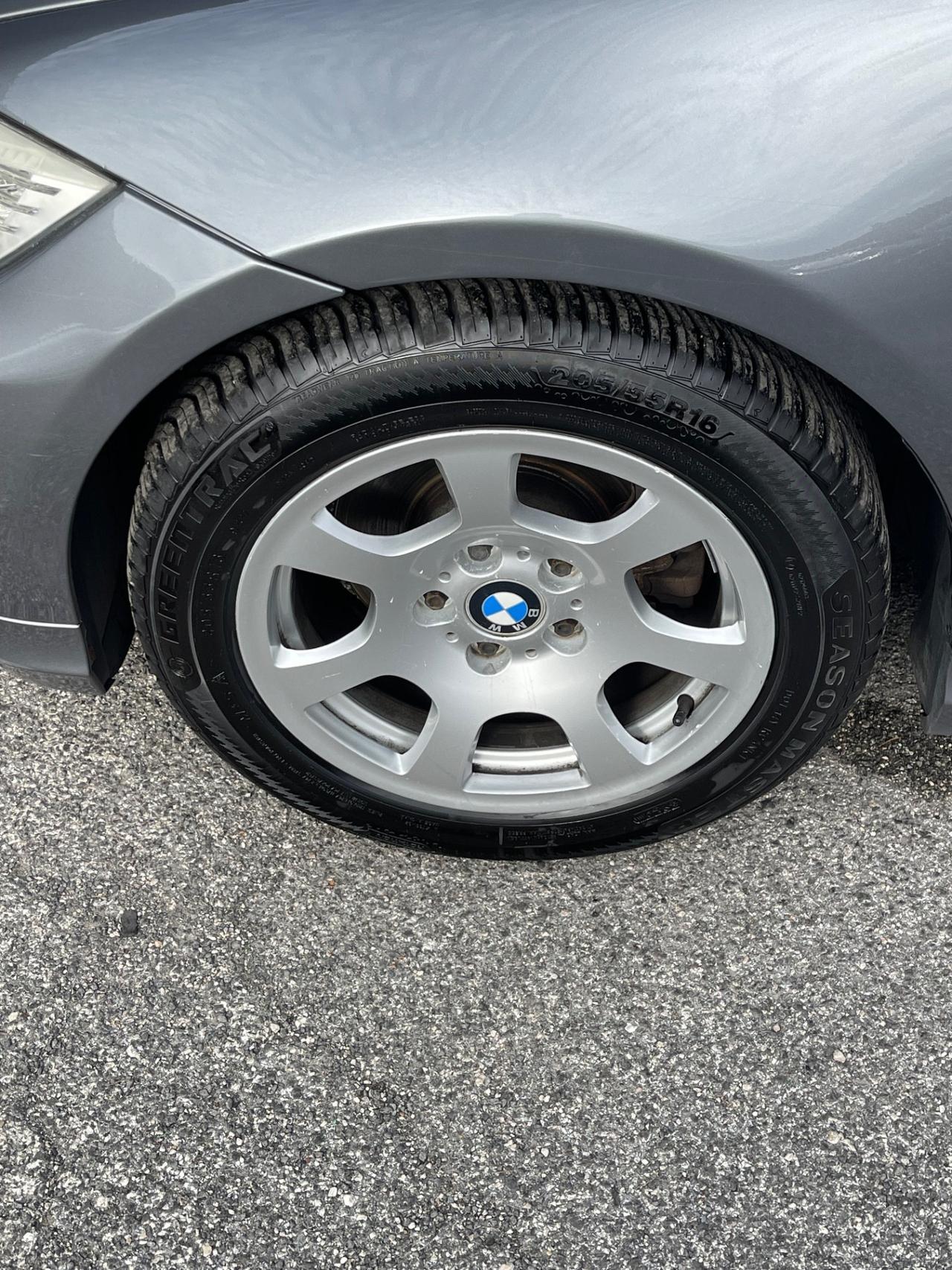318d 2.0 143CV cat Touring Futura-rate