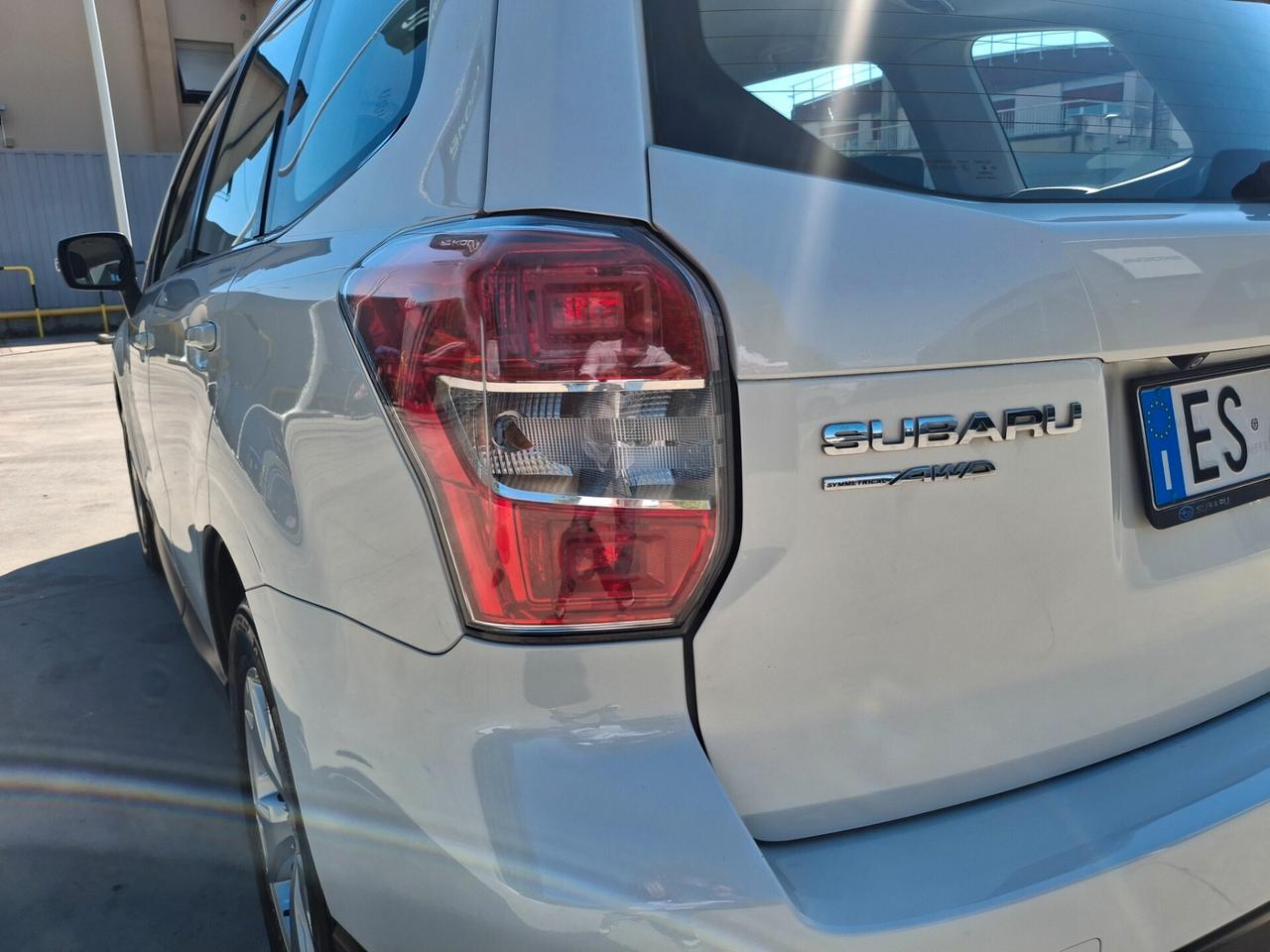 Subaru Forester 2.0D-4X4*TELECAMERA POSTERIORE*PREZZO AFFARE*