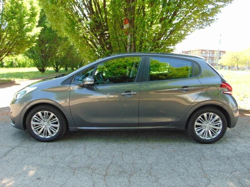 PEUGEOT 208 1° serie PureTech 82 Stop&Start 5 ...