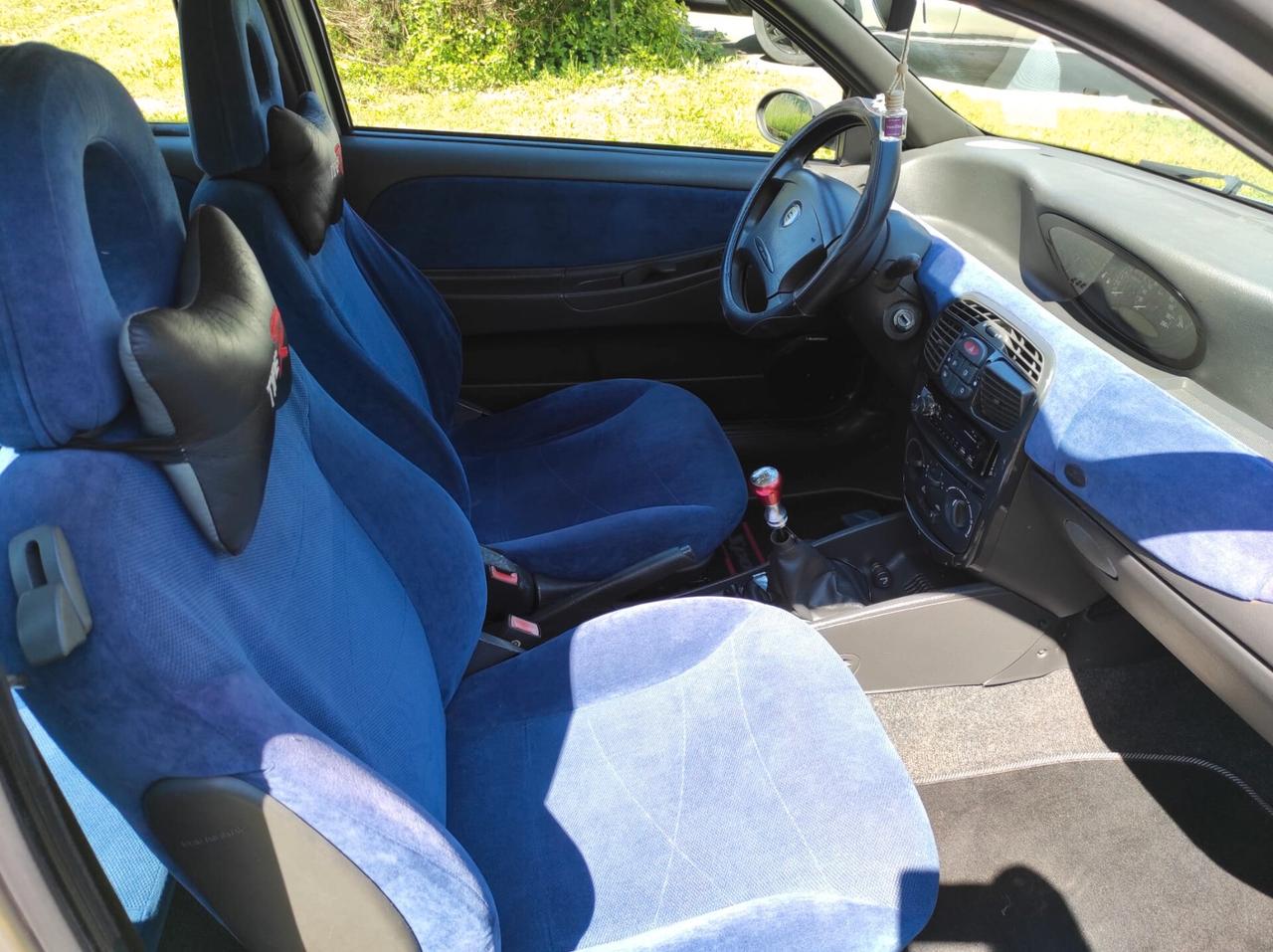 Lancia Y 1.2i cat Elefantino Blu