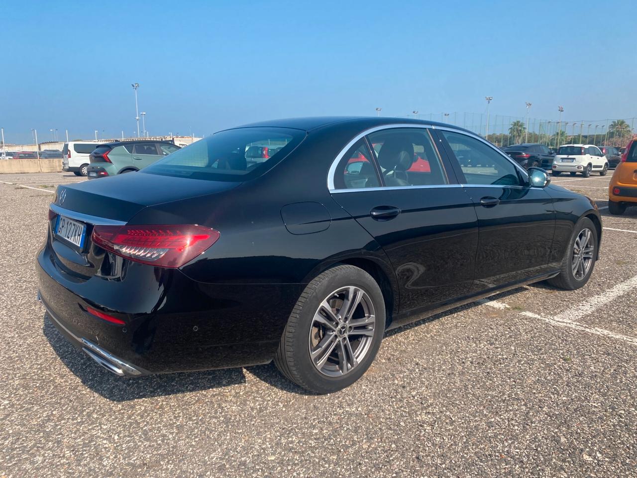MERCEDES-Benz E 200d Business Sport 160Cv Autom.