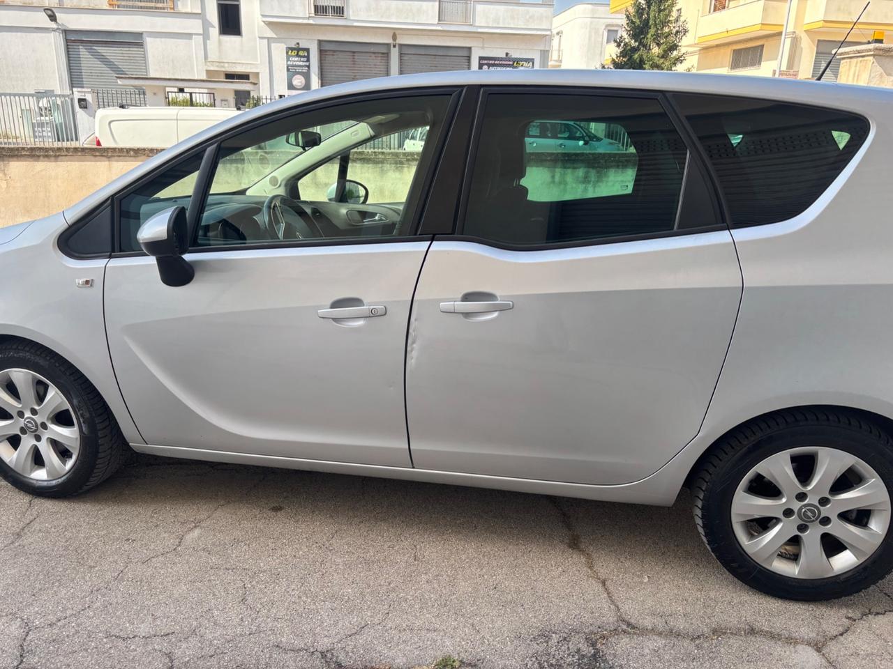 Opel Meriva 1.3 CDTI 95CV ecoFLEX Elective
