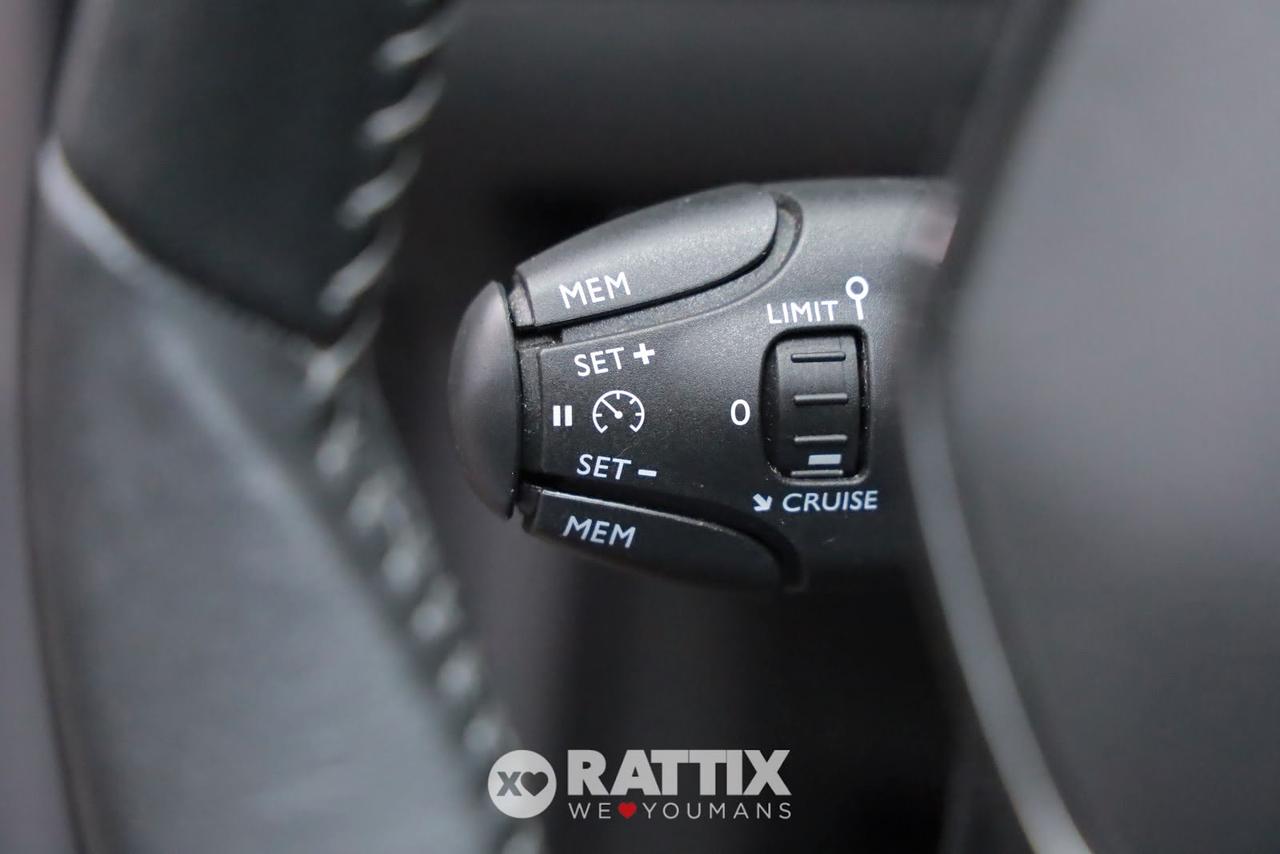 Peugeot e-208 motore elettrico 100kW Allure