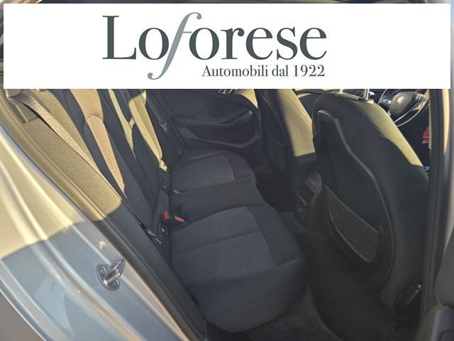 BMW 116 d 5p. Business Advantage