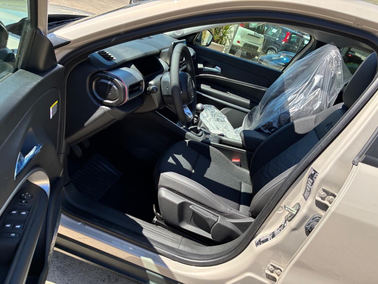 Jeep Avenger 1.2 Turbo 100 Cv summit bicolor tetto