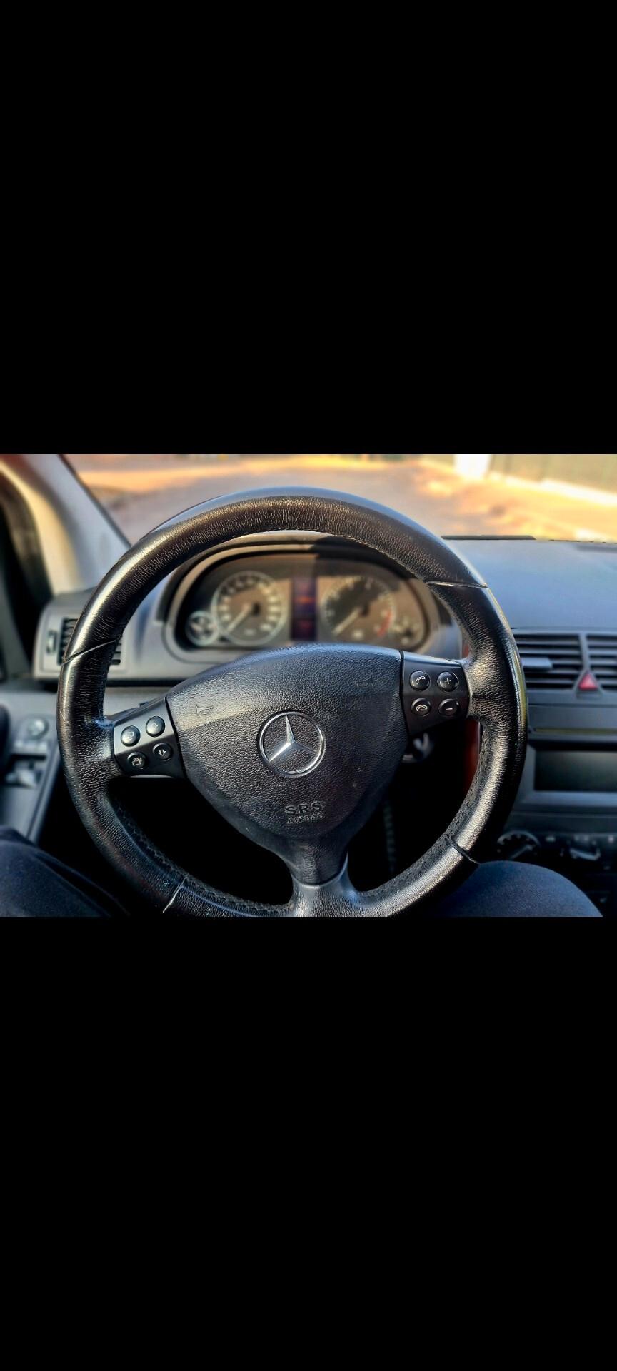 Mercedes-benz A 150 Elegance 128.000km