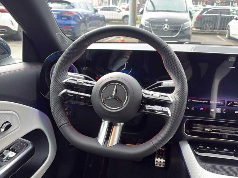 Mercedes-Benz CLA 200 Automatic 4Matic Coupé AMG Line