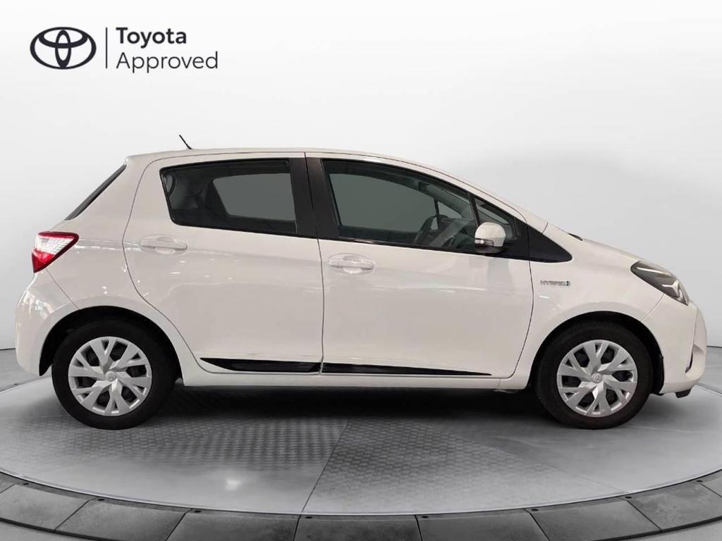 Toyota Yaris 5 Porte 1.5 VVT-i Hybrid Active E-CVT