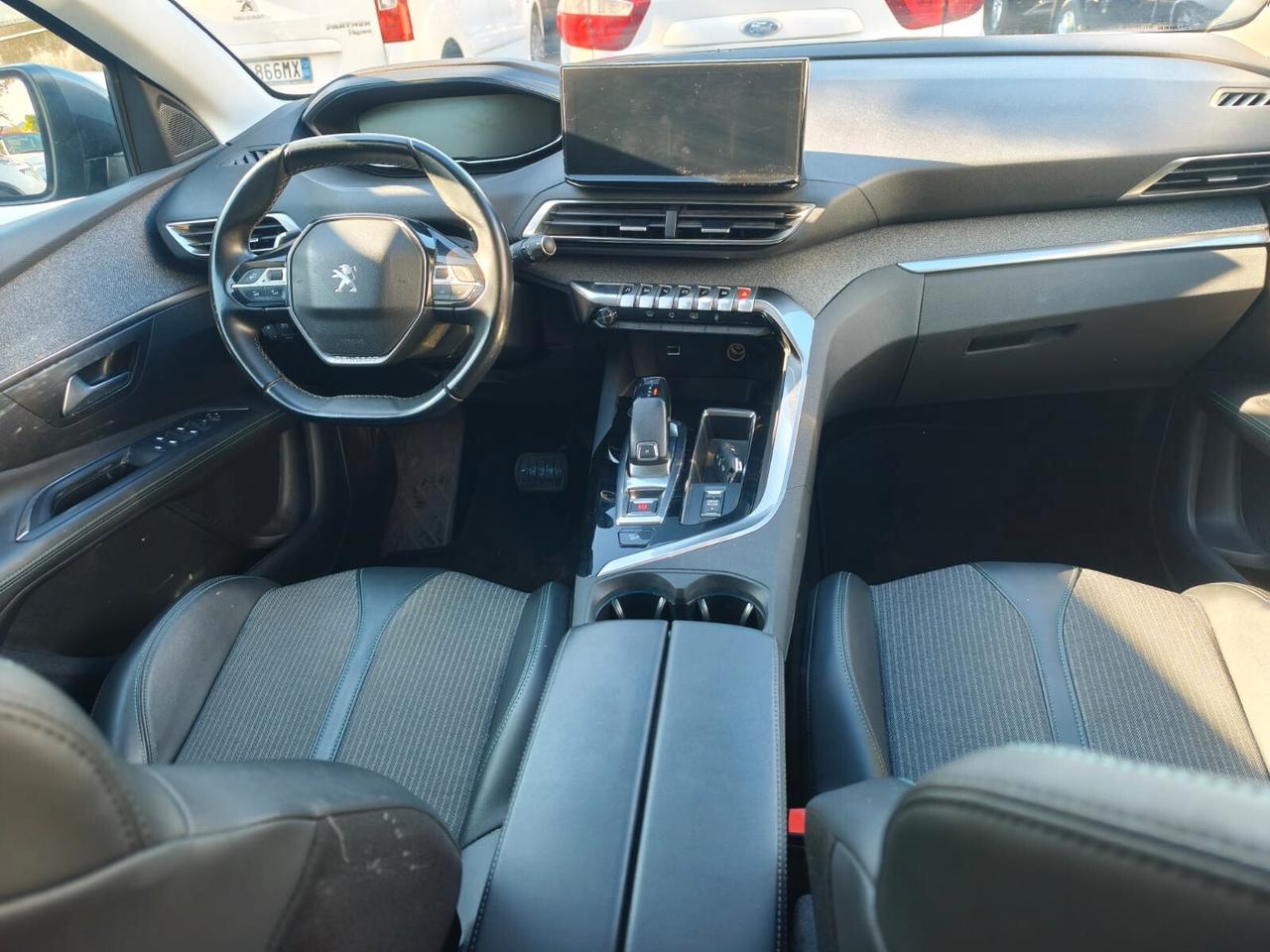 Peugeot 3008 HDi 130CV GT